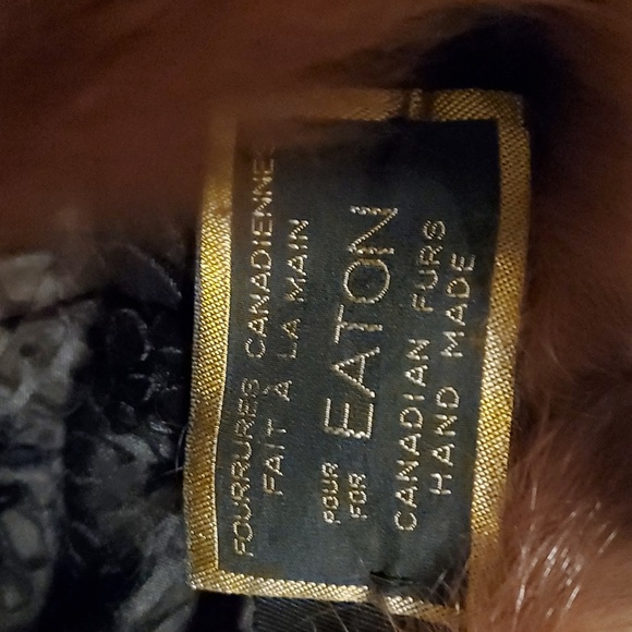 Vintage real fur Hat, made for the historic Eaton department store. - Picture 2 of 4